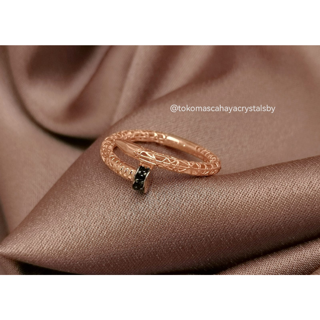 Cincin Fashion Rose Gold 17k 75% 750