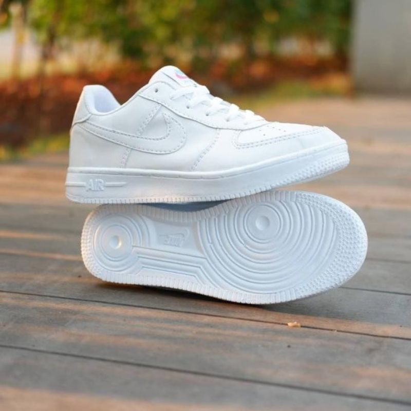 SNEAKERS FASHION PRIA WANITA TERBARU 2023 PUTIH POLOS SIZE 36-36/SEPATU PUTIH POLOS MODEL BARU/SEPATU OLAH RAGA PRIA DEWASA/SEPATU LARI WANITA KEKINIAN/SEPATU BASKET/SEPATU JOGGING/SEPATU SNEAKERS KEKINIAN/SEPATU CASUAL FULL WHITE/SEPATU KULIAH TREND COD