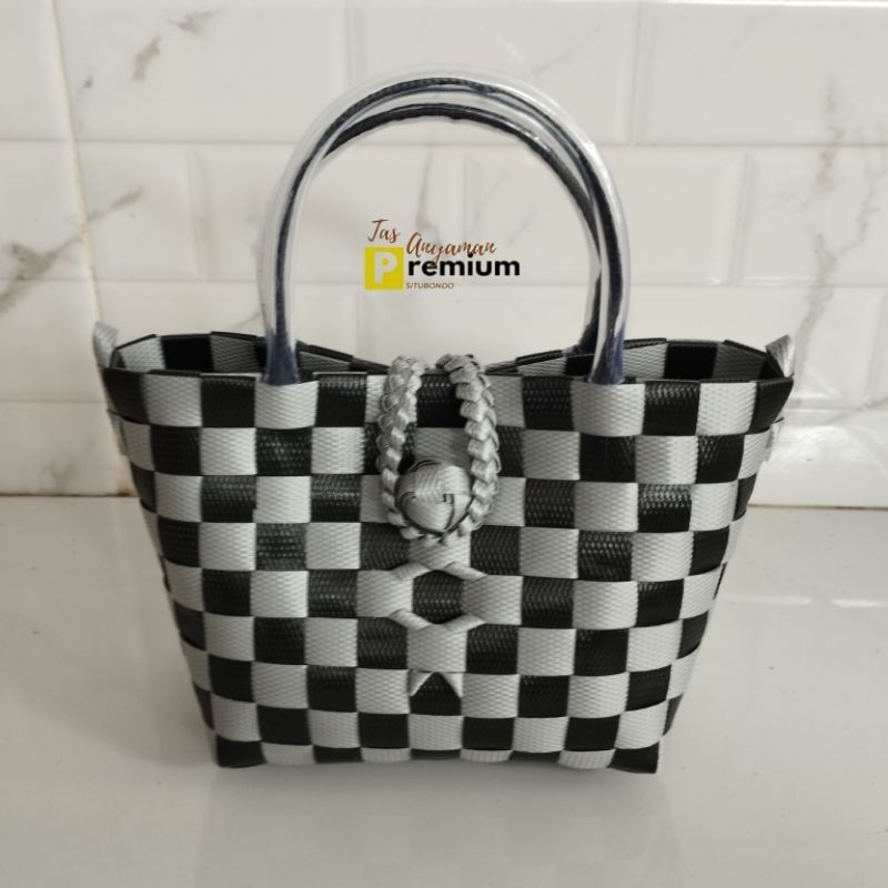 (MiNi Catur part 2) 14x8x14 cm Tas Anyaman Souvenir Premium Situbondo