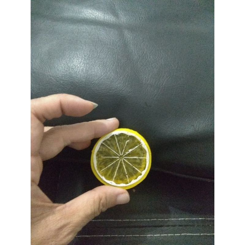 potongan lemon segar palsu artificial lemon slice