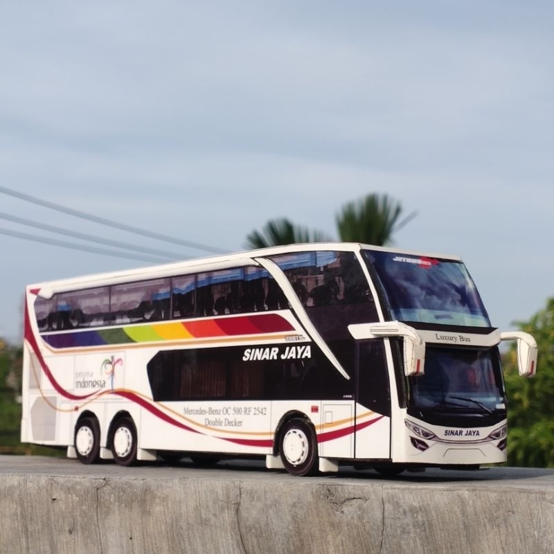 Miniatur Papercraft Bus Sinar Jaya Skala 50