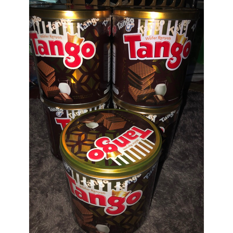 

TANGO WAFER COKELAT KALENG 290 gr