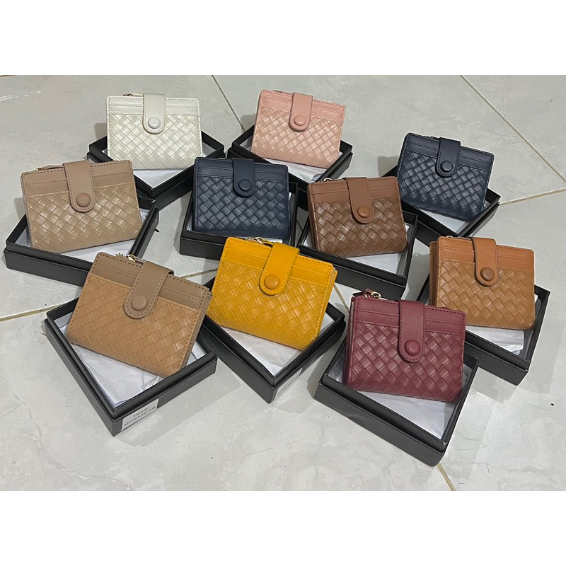 Dompet Pendek Lipat Bahan Anyam Freebox