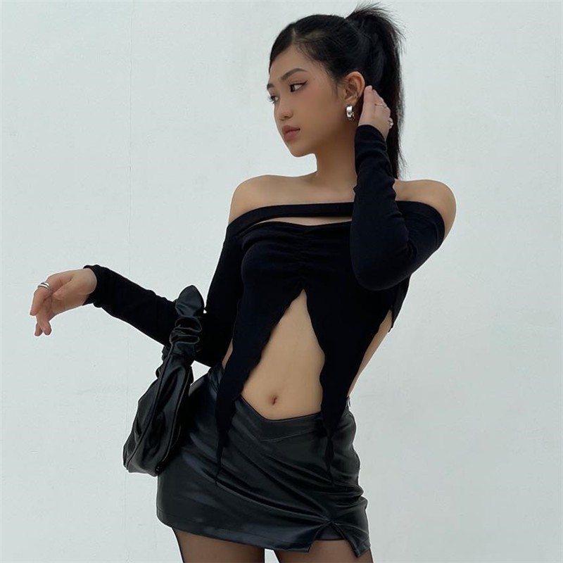 【AMY J】Korean Off Shoulder Black Top 7599 ( S/M/L)