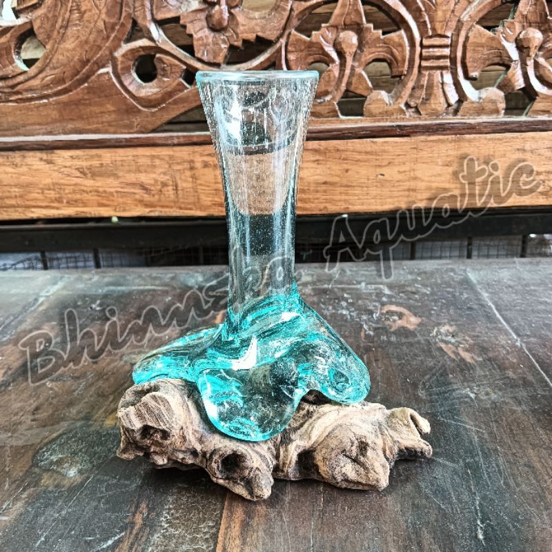 Vas Bunga Cantik 20 cm Kaca Tiup Alas Akar Kayu Murah Ekonomis Natural