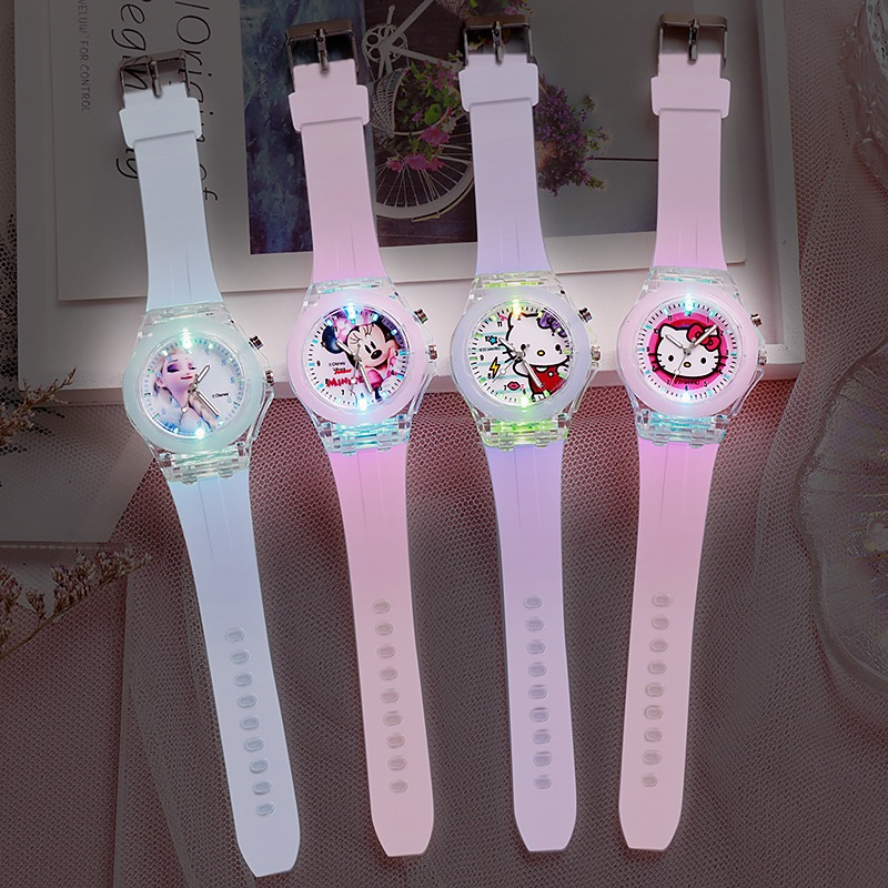 Jam Tangan Anak Laki-laki Perempuan Siswa Jam Tangan Analog Warna Glitter, Pikachu, Mickey Mouse, Hello Kitty Jam Tangan Doraemon Lampu LED  light night