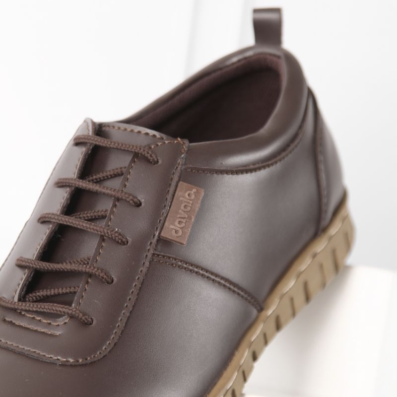 davalo Sepatu Formal Pria Kasual Santai Dark Brown Model Tali SOL Dijahit Kombinasi