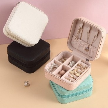 TEMPAT KOTAK MINI PERHIASAN / TRAVEL JEWELRY ANTING KALUNG CINCIN BOX KOTAK PERHIASAN