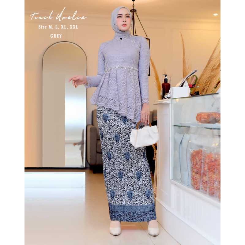 Setelan Kebaya Brukat Wisuda Amelia Nk / Kebaya Modern / Kebaya Wisuda / Kebaya Busui / Kebaya Pesta / Kebaya Kondangan