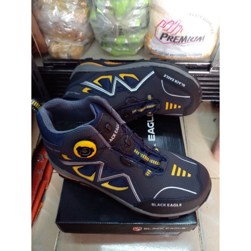 safety shoes black eagle vc-60 ( navy ) 100%original
