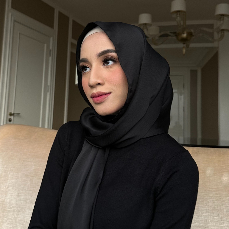 GONEGANI OFFICIAL - Hijab Pashmina Polos Aleza Silk Eyelesh Shawl