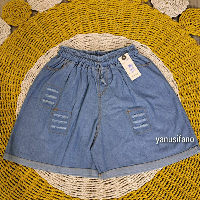 Celana Pendek Hotpants Jeans Jumbo Sobek Lipat // Celana Pendek Hotpants Jeans Sobek Rawis Murah