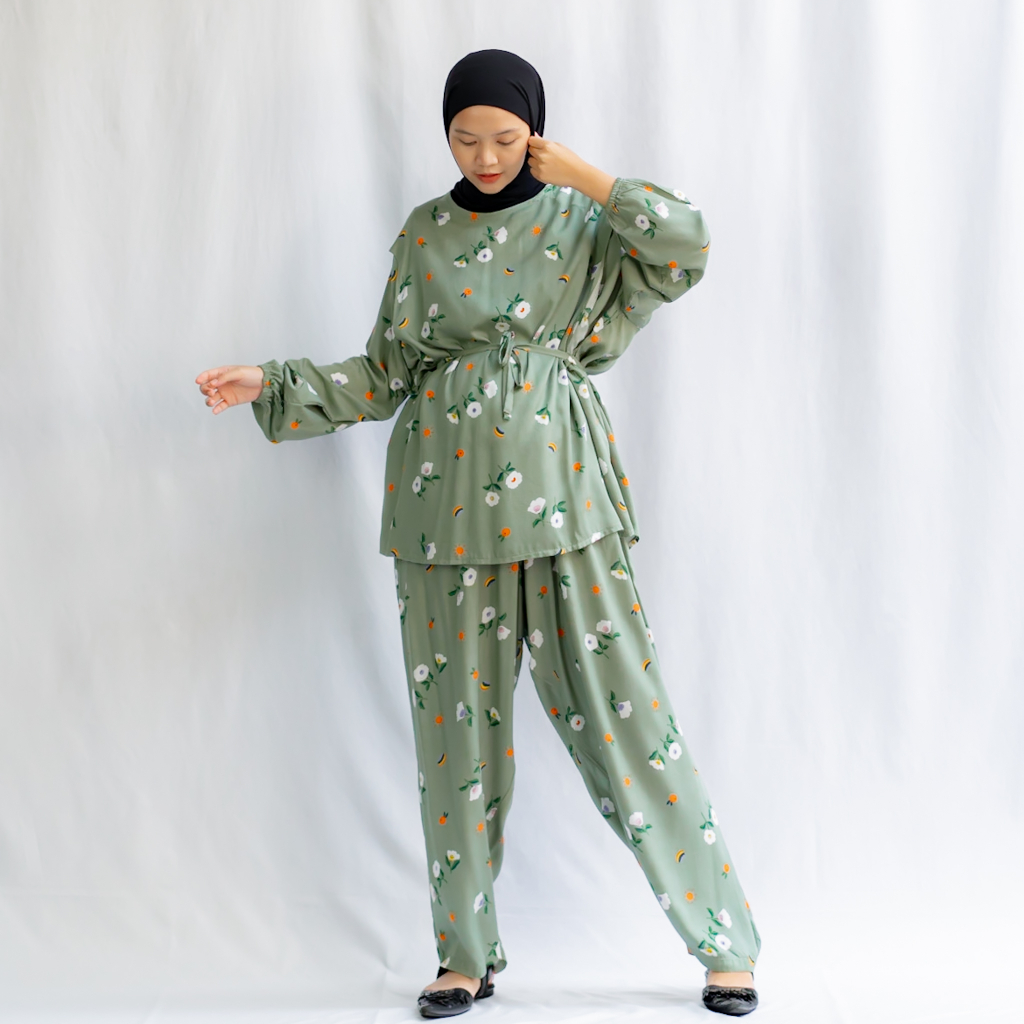 Bajuboo Alika - One set Busui &amp; Bumil Friendly Rayon