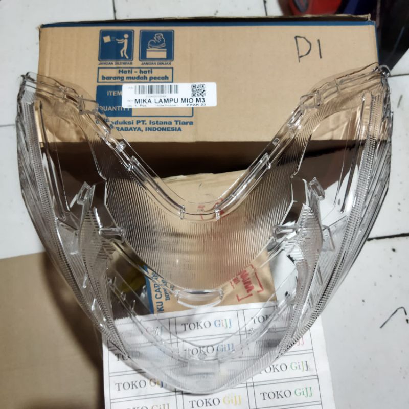 kaca Mika lampu depan Mio 125 m3