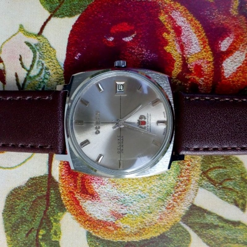 Jam tangan Ocean manual winding jam manual swiss jam bekas jam vintage.