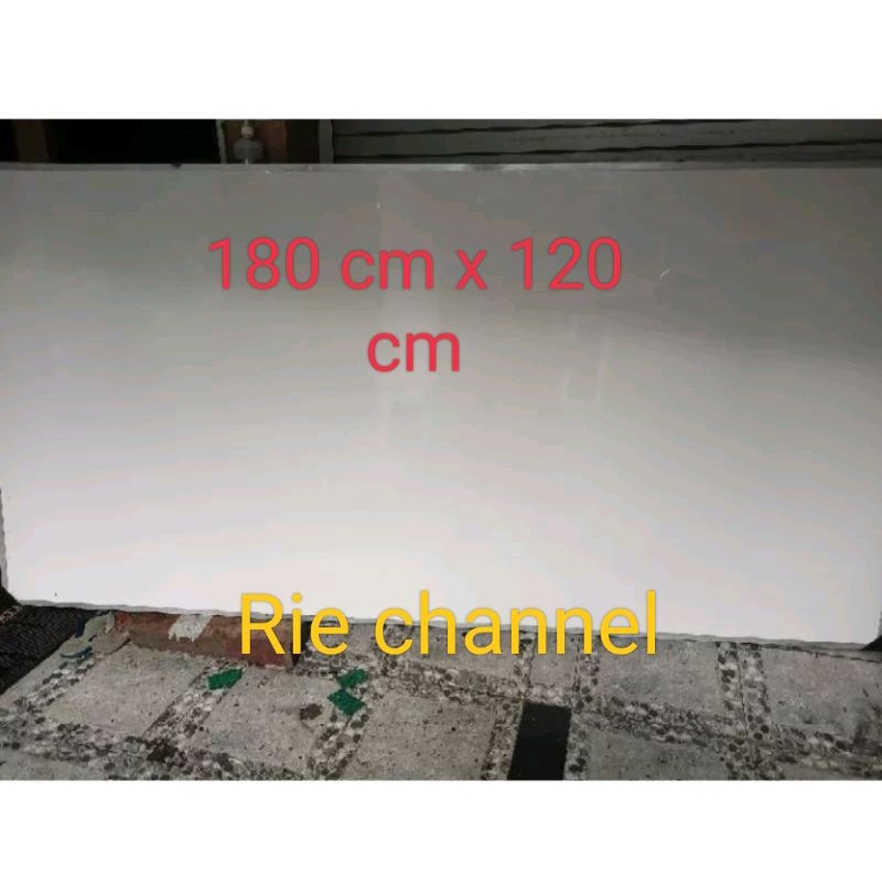 

papan tulis polos 180x120 cm BARU