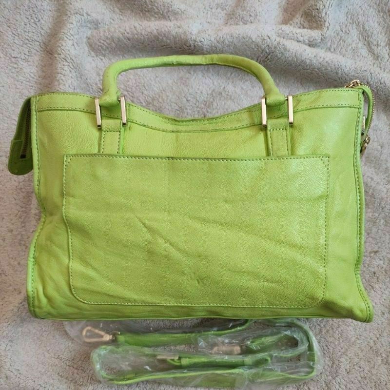 Sling bag Vera wang Kulit Asli