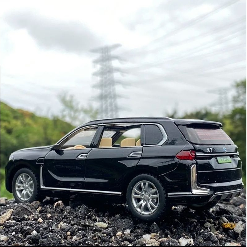 Diecast Mobil BMW X7 Miniatur Die-cast Mobil Mobilan Pajangan 1:32