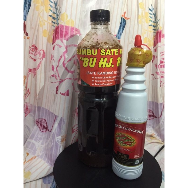 

BUMBU SATE KAMBING BU HJ. BEJO LOJIWETAN SOLO