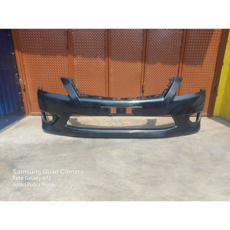 Bumper Bemper Depan Innova 2012 Original