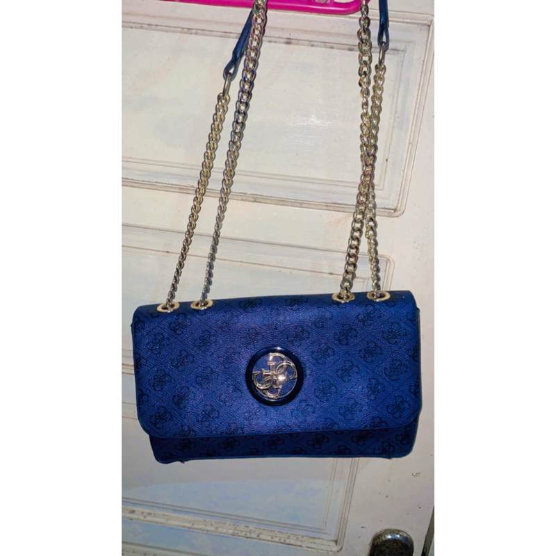 preloved tas guess hitam