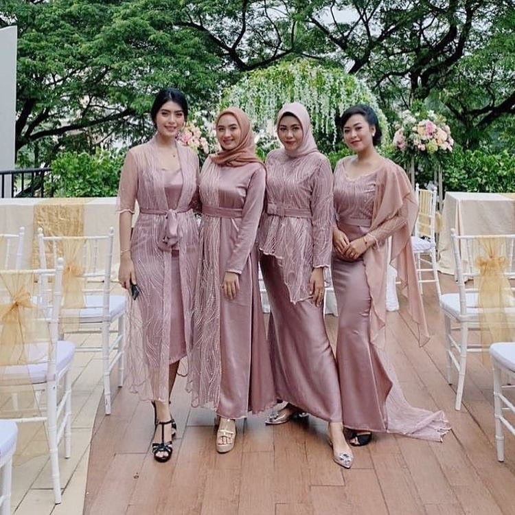 Kain Kebaya Bahan Brokat Santili Brukat Cantili Chantily Lace Kain Kebaya