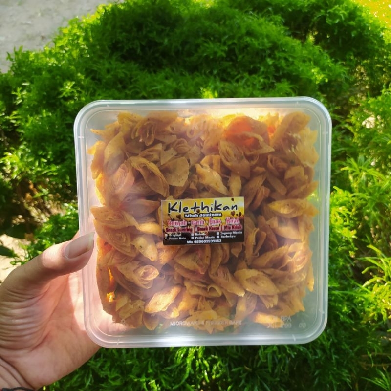 

Snack LUMRING (Lumpia kering) 500 gram Gurih Enak Nagih