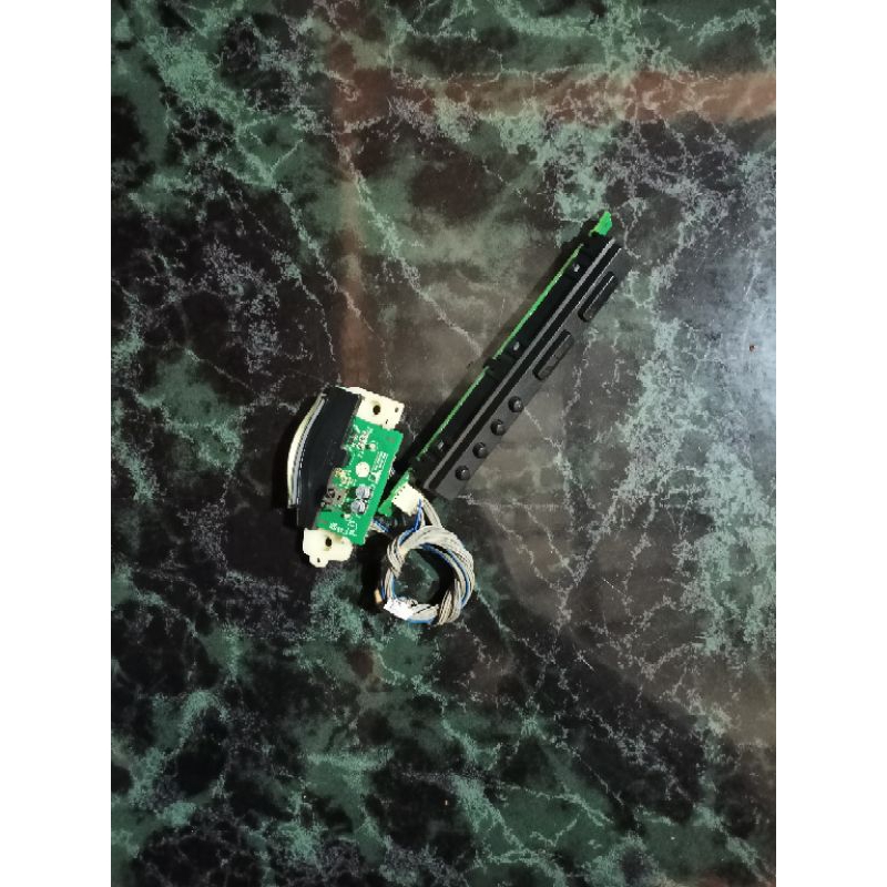 SENSOR REMOT - IR SENSOR TV LCD LG 32LD310 - 32LD310-TA