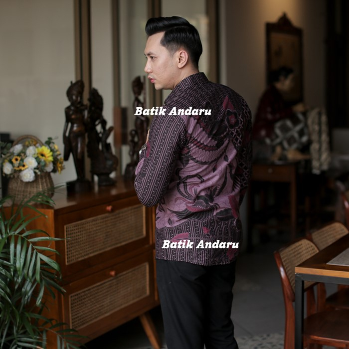 Batik Pria Slim Fit Lengan Panjang Premium Modern Heem Elegant Warna Lilac Ungu