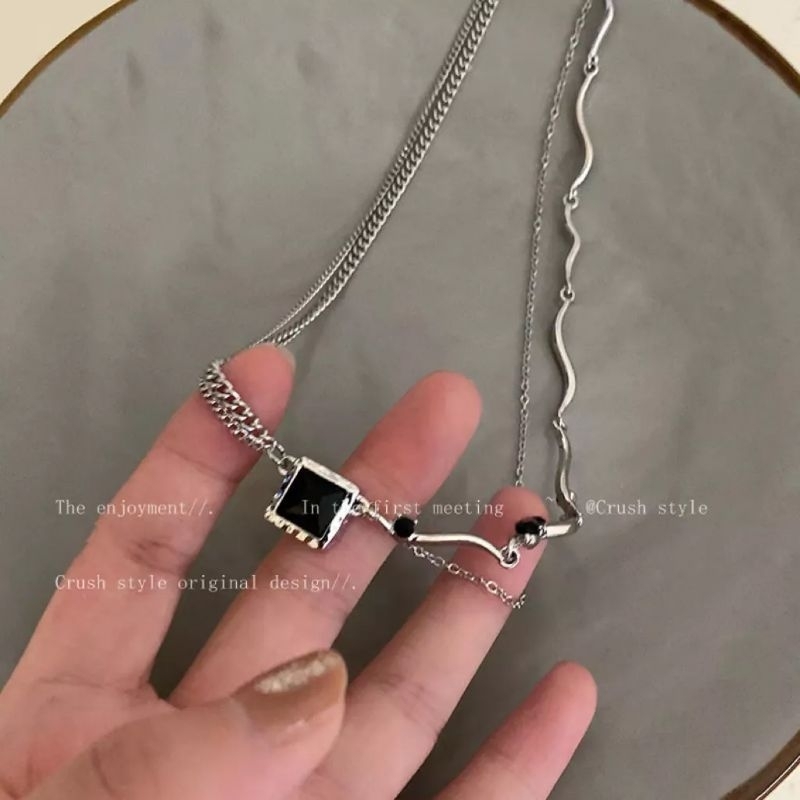 Mayythelabel | Lacey Necklace | READY STOCK SIAP KIRIM | Square Zircon Double-Layer | Cahaya Mewah Niche Desain High-End Square Zircon Double-Layer Rantai Kalung | Fashion Accessories