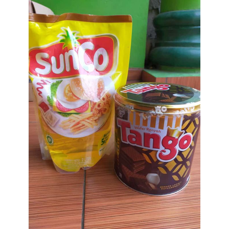 

Paket sunco 2 liter + tanggo kaleng