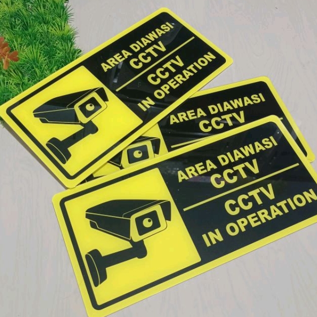 Label Sign &quot;Area Diawasi CCTV / CCTV In Operation&quot; Akrilik 31 x 15 cm Besar