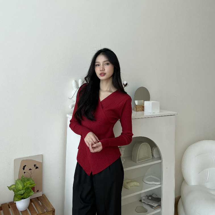 Eyri Knit Blouse - Atasan Rajut - Korean Casual Top