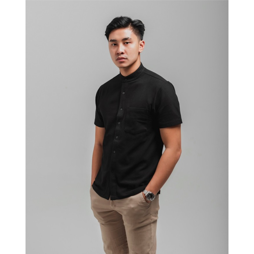 BROGUY Kemeja Pria Lengan Pendek Kerah Sanghai Casual Polos Slimfit