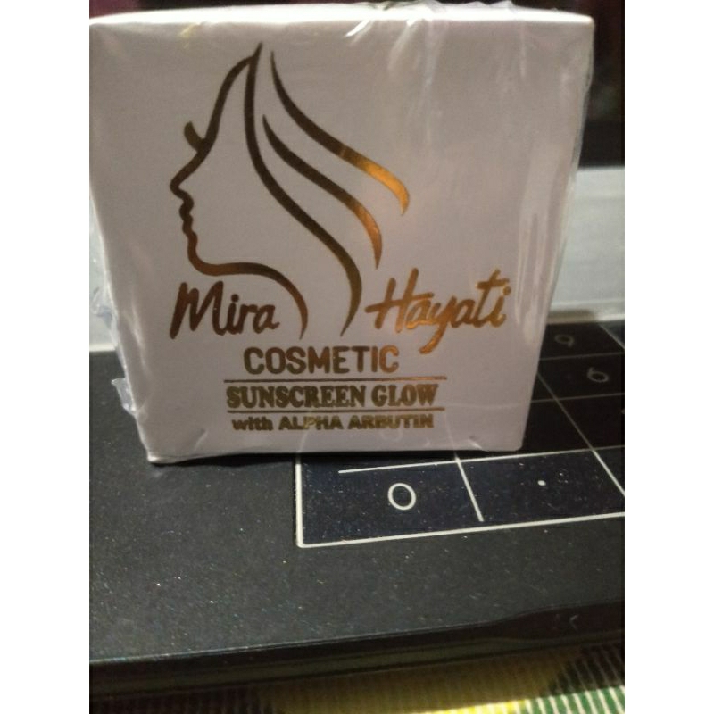 Sunscreen MH / Mira Hayati