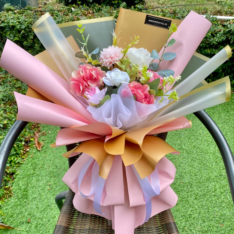 

BUKET BUNGA ARTIFICIAL BAGUS MURAH