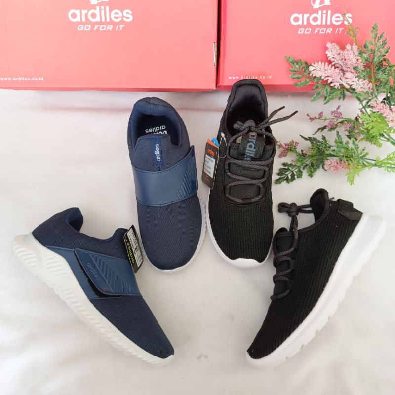 Sepatu Ardiles Dewasa