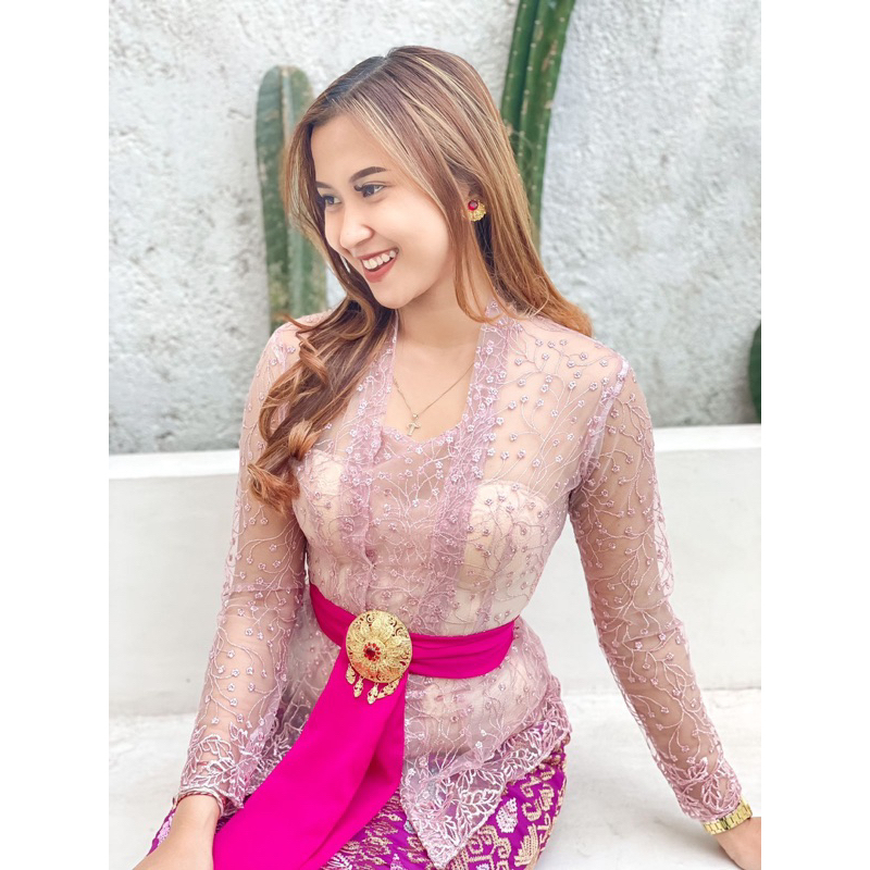 kebaya jadi tile akar premium