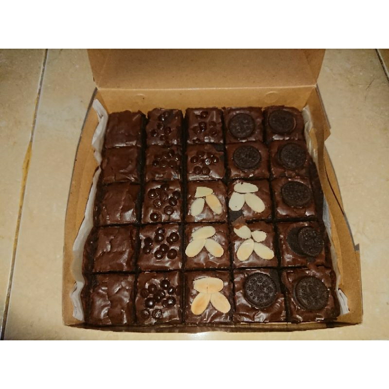 

Brownies coklat 20x20 cm