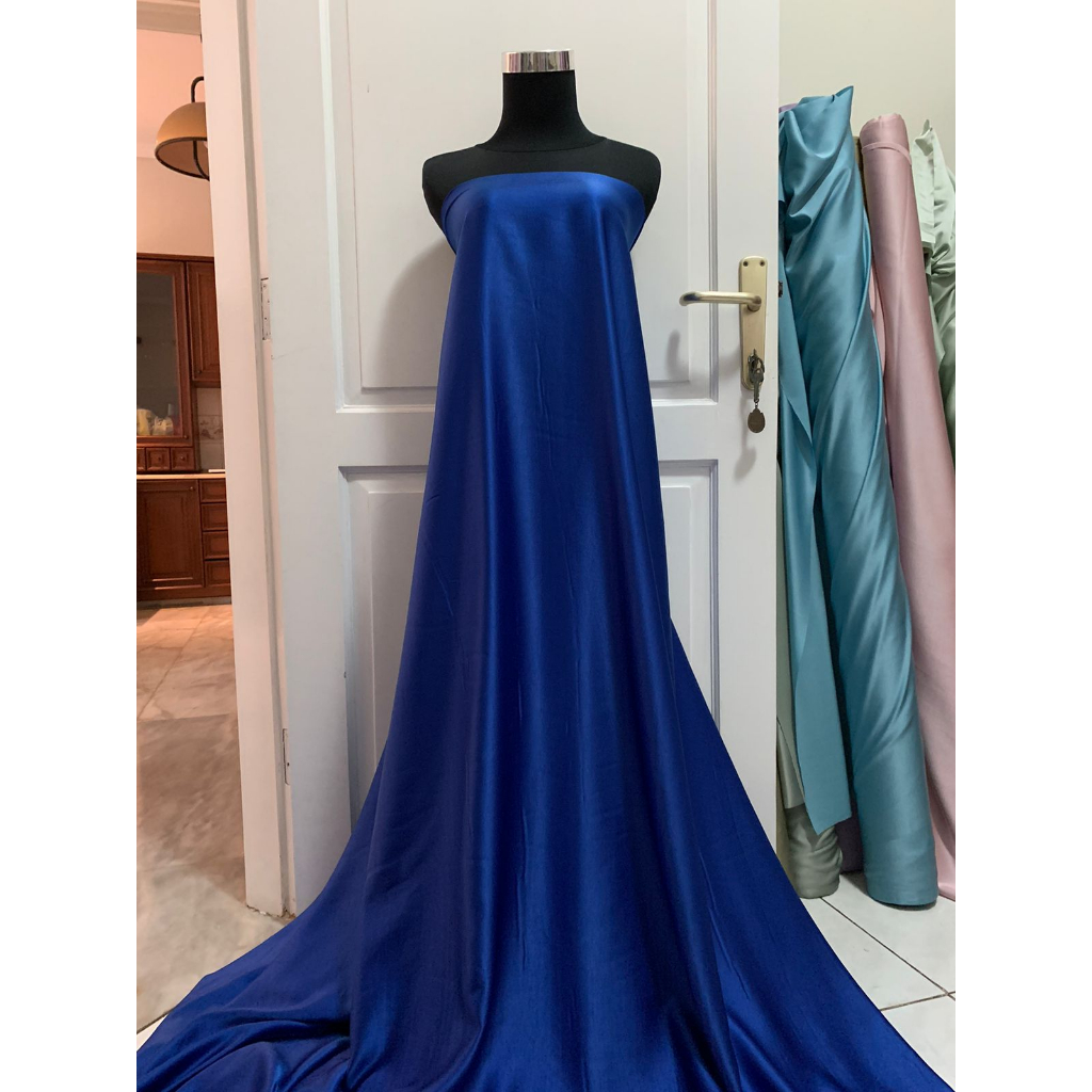 Bahan Kain Satin Maxmara Warna Biru Elektrik Electric Blue Biru BCA