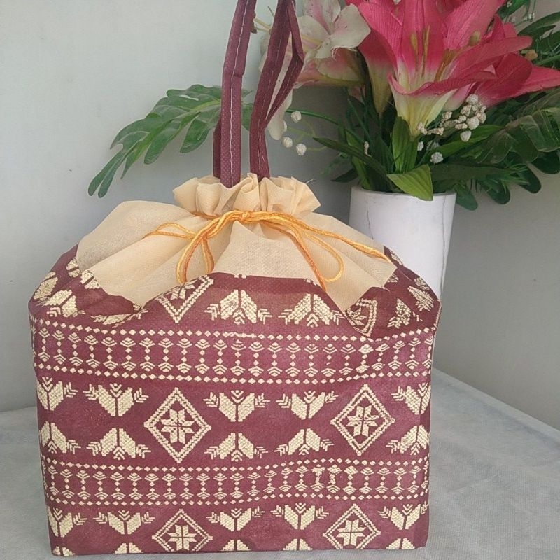 tas hajatan serut tebal Nusantara maron 22 per lusin