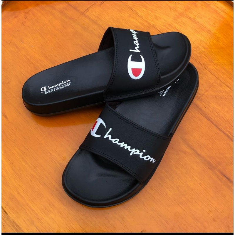 Sandal slip on pria big size jumbo warna black white and triple black , sandal pria jumbo , sandal s