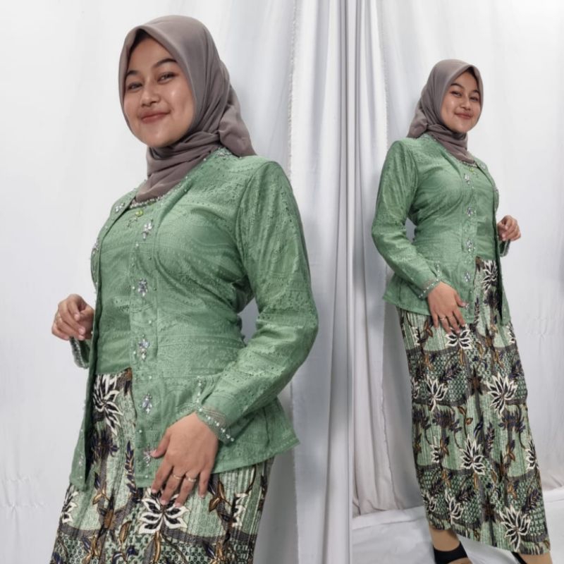 KUTU BARU BRUKAT MIX PEYET MUTIARA/DIAMOND//BAJU PESTA LAMARAN//BAJU KONDANGAN//BAJU LEBARAN//BAJU WISUDA//SERAGAMAN KELUARGA//BAJU PESTA KEBAYA MODERN//KEBAYA ORIGINAL//KEBAYA TERBARU//KEBAYA ENCIM//KEBAYA BALI//BY PELAMINAN BIRU