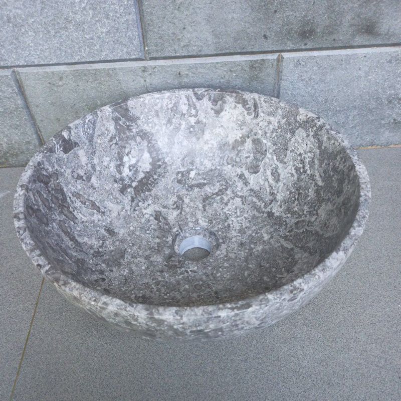 wastafel bibir tipis