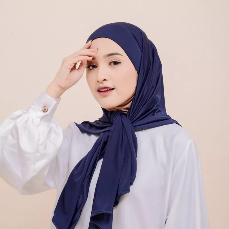 Hijab Wanita Mara Segiempat Instan Tali Bahan Jersey Premium Hijab Instan