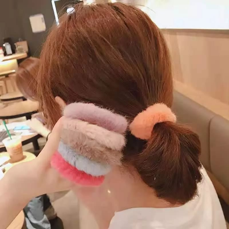 Ikat Rambut Bulu Kelinci / Kuncir Bulu Telinga Kuping Kelinci  /Jepit Rabbit / Jepitan Rambut Kelinci Pompom