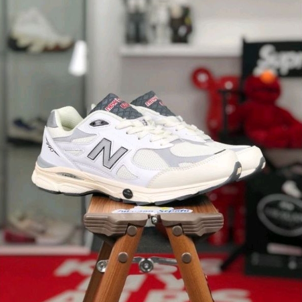 New Balance 990v3 x Teddy Santis &quot;Sea Salt&quot;