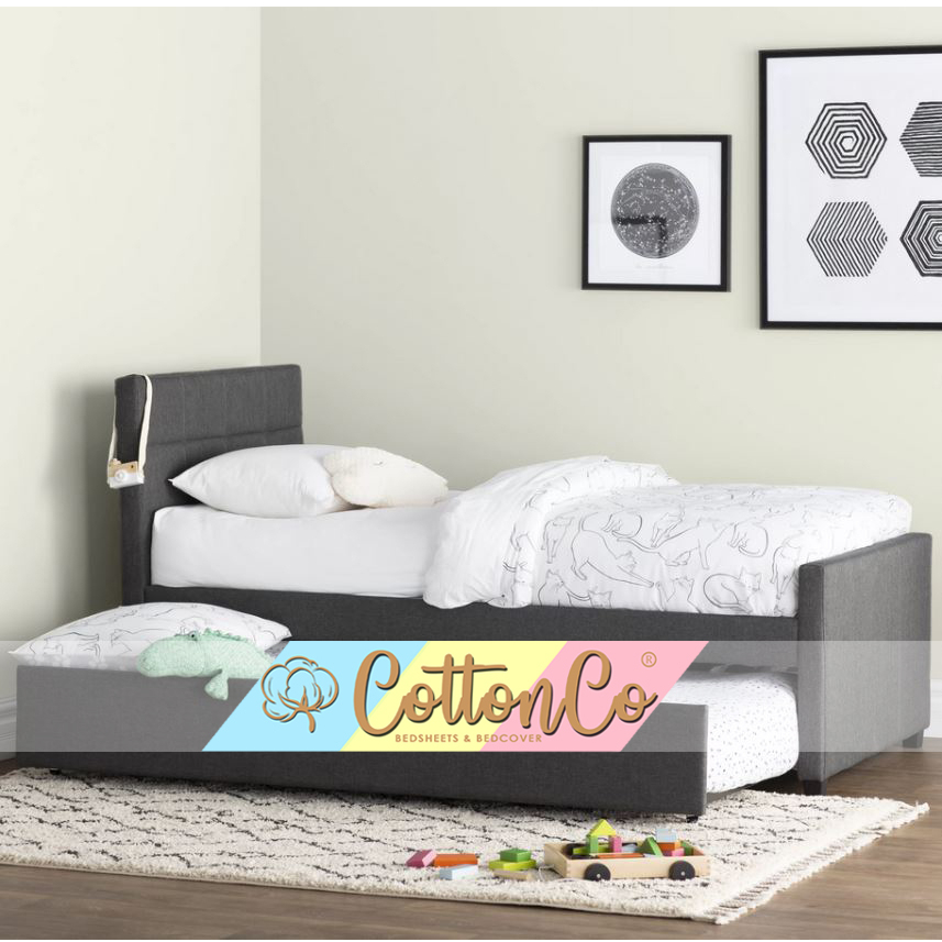 CottonCo | BEDCOVER SET KASUR SORONG / TINGKAT KATUN JEPANG EMBOSS  1 BEDCOVER 2 SET SPREI Bed Sheet