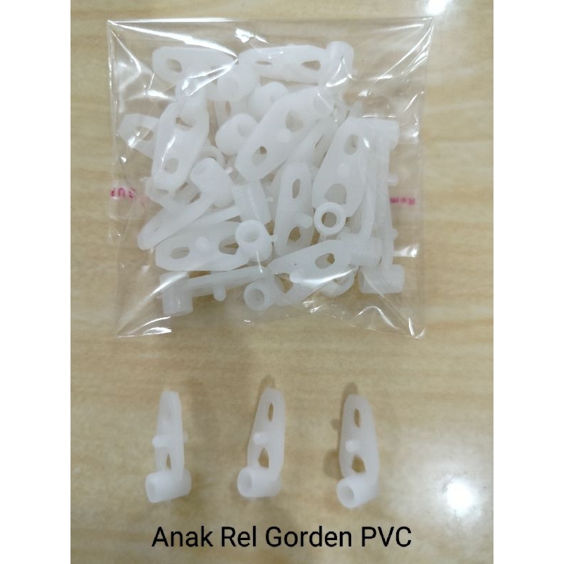 Anak Rel Gorden PVC
