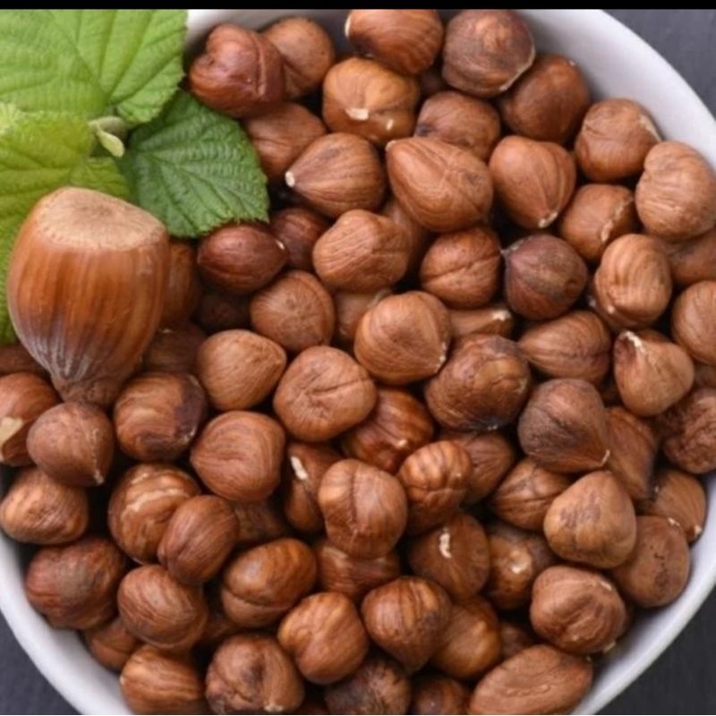 

RAW HAZELNUT 1 kg